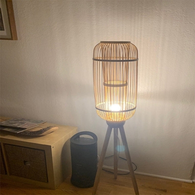 Handgefertigte Bambus-Stehlampe