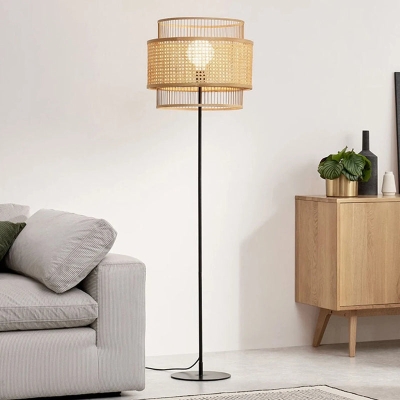 Handgeflochtene Rattan-Stehlampen und Tischlampen im Vintage-Design