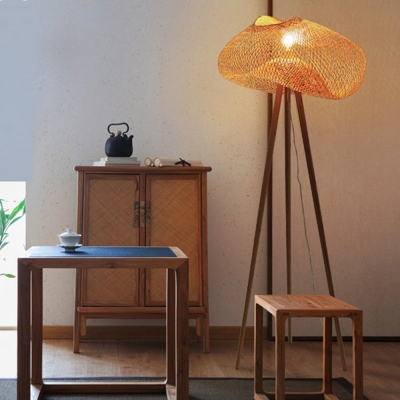 Stativ-Stehlampe aus Bambus im Retro-Stil