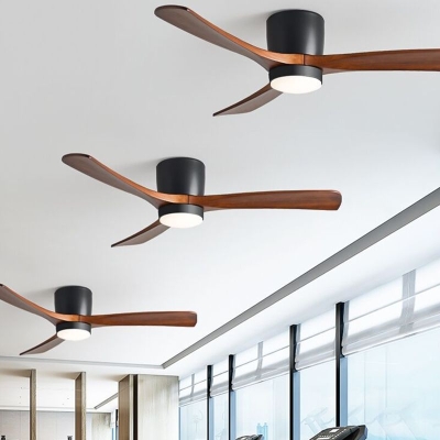 Zeitgenössische Deckenventilatorleuchte aus Holz mit LED-Deckeneinbau