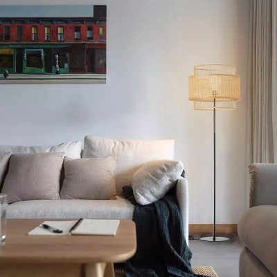 Handgeflochtene Rattan-Stehlampen und Tischlampen im Vintage-Design