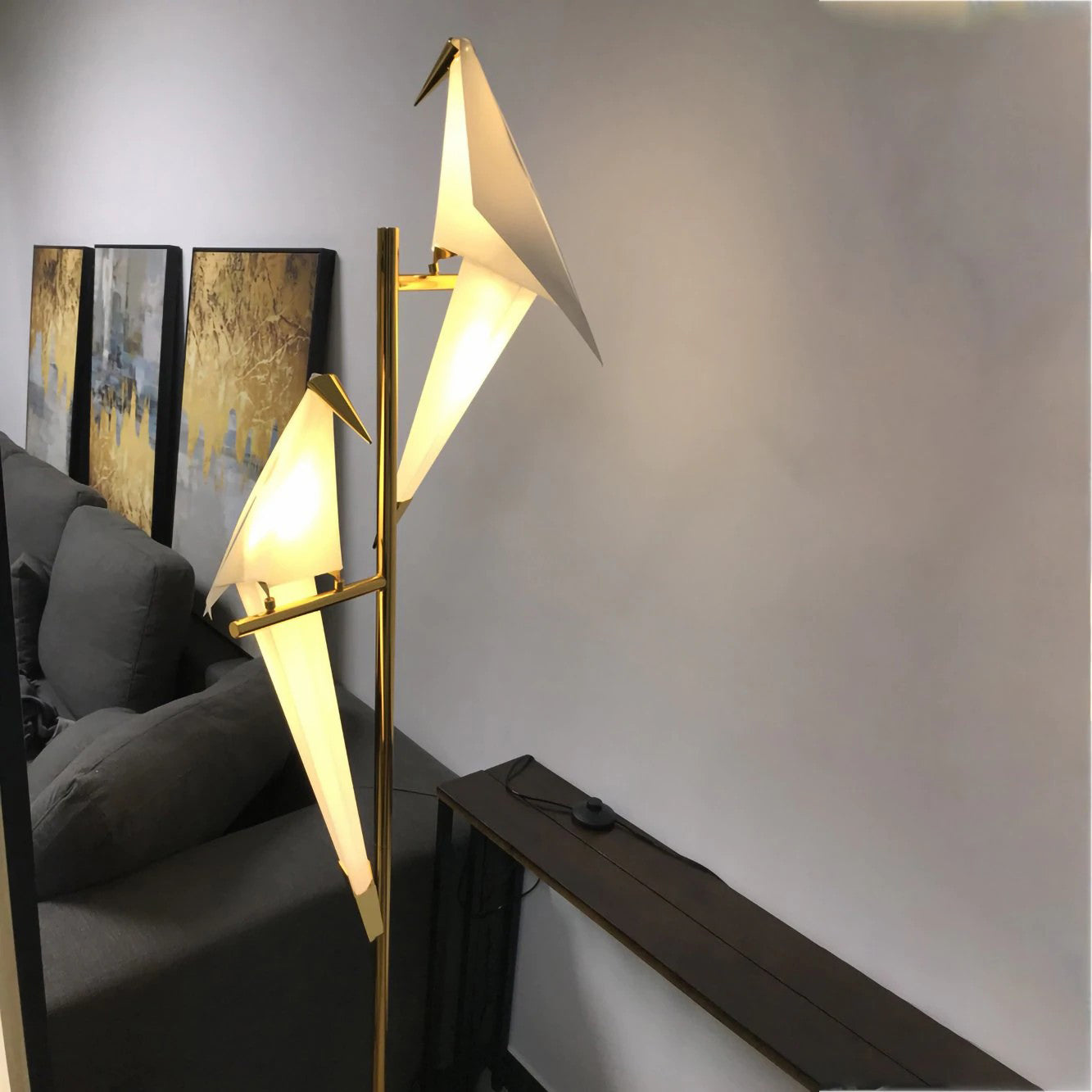 Goldene Vogel-Metall-Wohndekor-Stehlampe