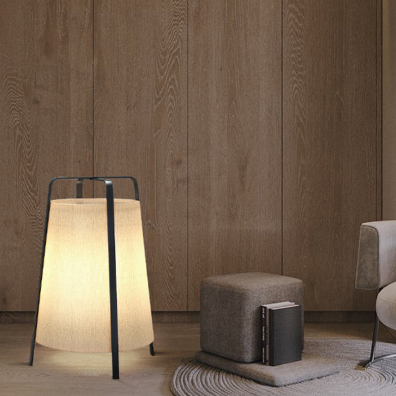 Stoff-Stehlampe für Wohnzimmer