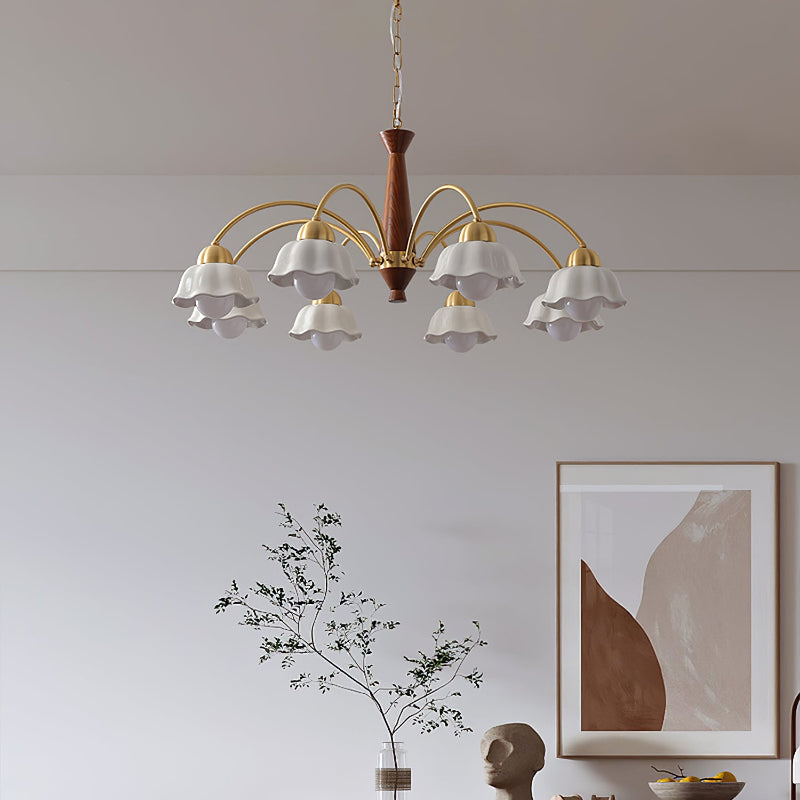 Moderner Kronleuchter in Blumenform mit Keramikschirm