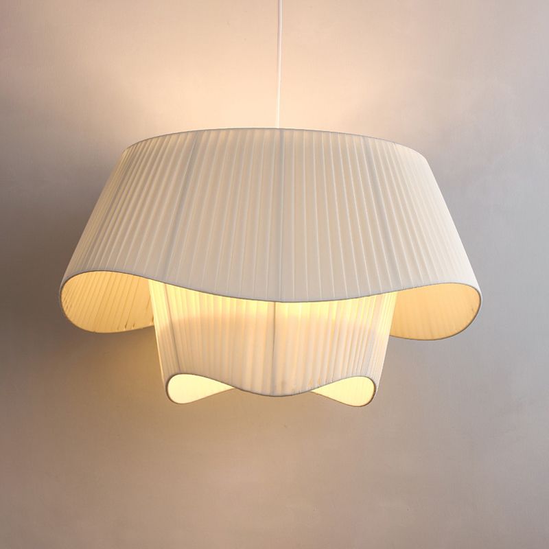 Milchweißer Kronleuchter aus Seidensatin, LED-Schlafzimmerdekoration, Heim-Pendelleuchten
