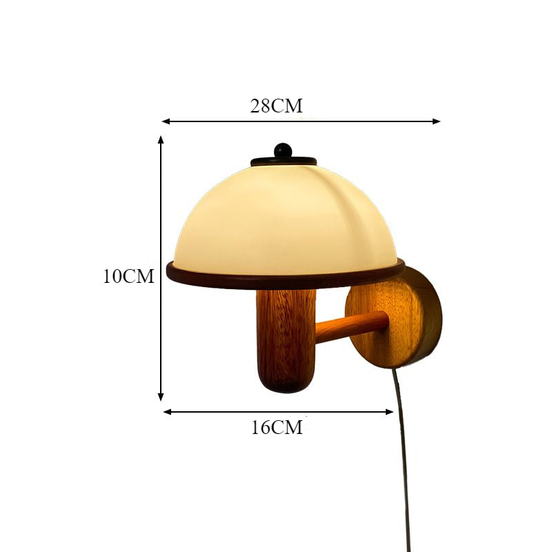 Vintage Wandlampe aus Holz mit Glasschirm