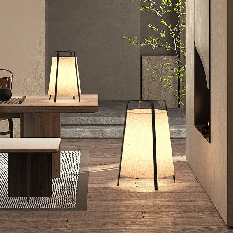Stoff-Stehlampe für Wohnzimmer