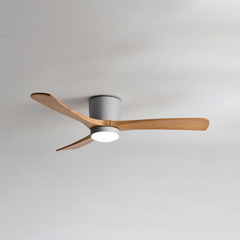 Zeitgenössische Deckenventilatorleuchte aus Holz mit LED-Deckeneinbau