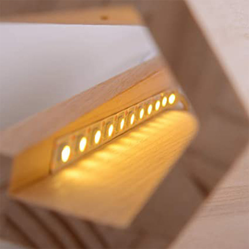 Fünfeckige LED-Tischlampe aus Holz mit USB