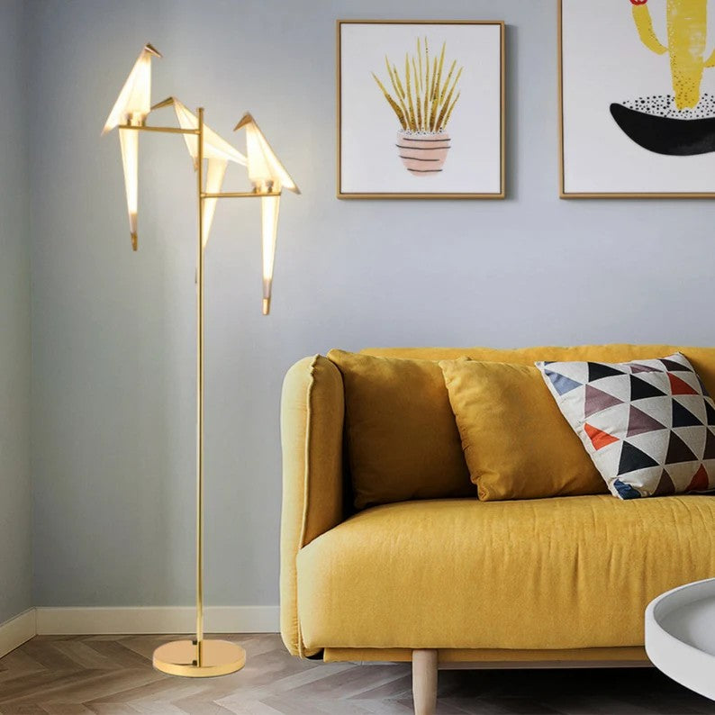 Goldene Vogel-Metall-Wohndekor-Stehlampe