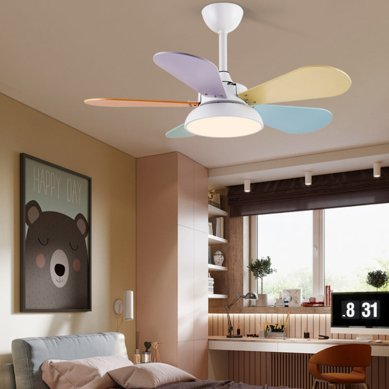 LED-Deckenventilatorlampe aus Metall im nordischen Stil für Kinderzimmer