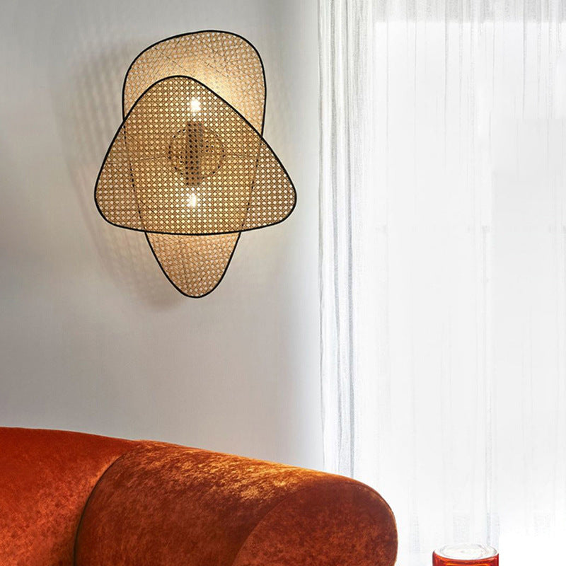 Kreative Schlafzimmer-Nachttisch-Wandlampe aus Rattan gewebt
