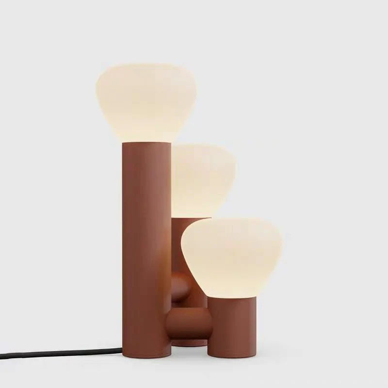 Tischlampe im minimalistischen Stil mit 3 Leuchten in Rot/Grün/Weiß