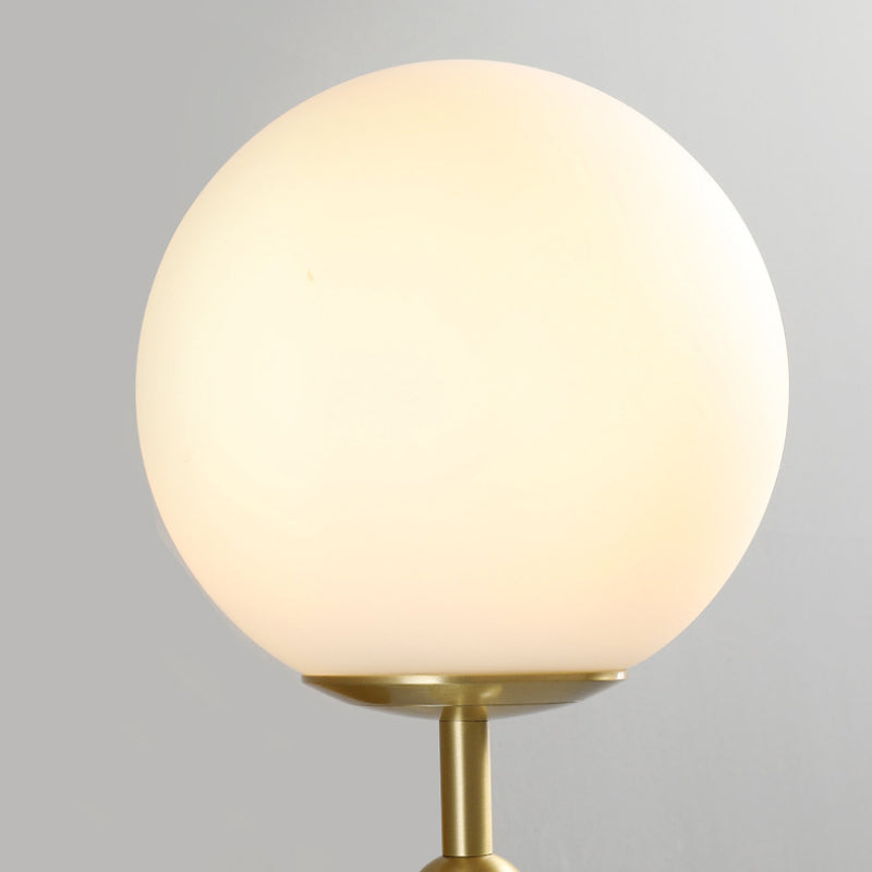Milchige Glaskugel-Wandleuchte