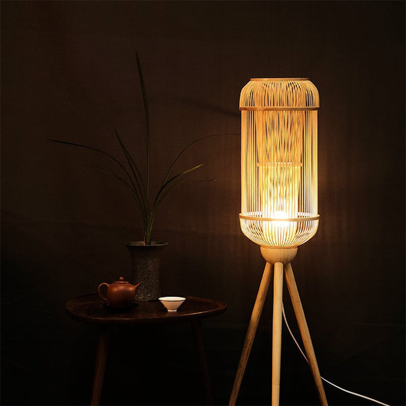 Handgefertigte Bambus-Stehlampe