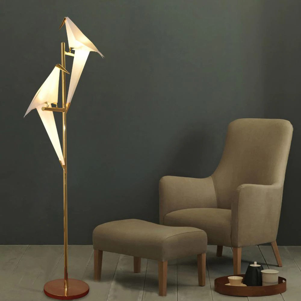Goldene Vogel-Metall-Wohndekor-Stehlampe
