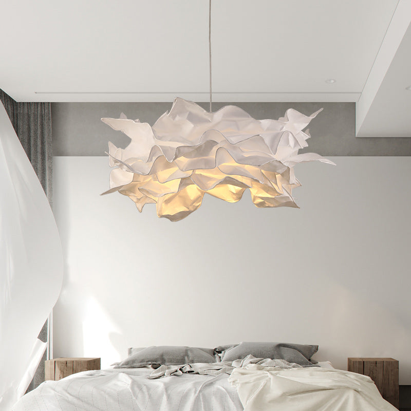 Weiße Wolken-Pendelleuchten aus Stoff, kreativer Origami-Kronleuchter